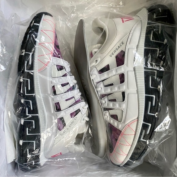 **💯% AUTHENTIC** VERSACE Trigreca Sneakers NWT - Picture 3 of 11